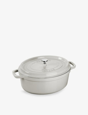 Staub oval cast iron cocotte, UK version