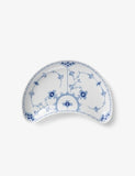 Royal Copenhagen Blue Fluted Half Lace porcelain dish 21.5cm (British brand)