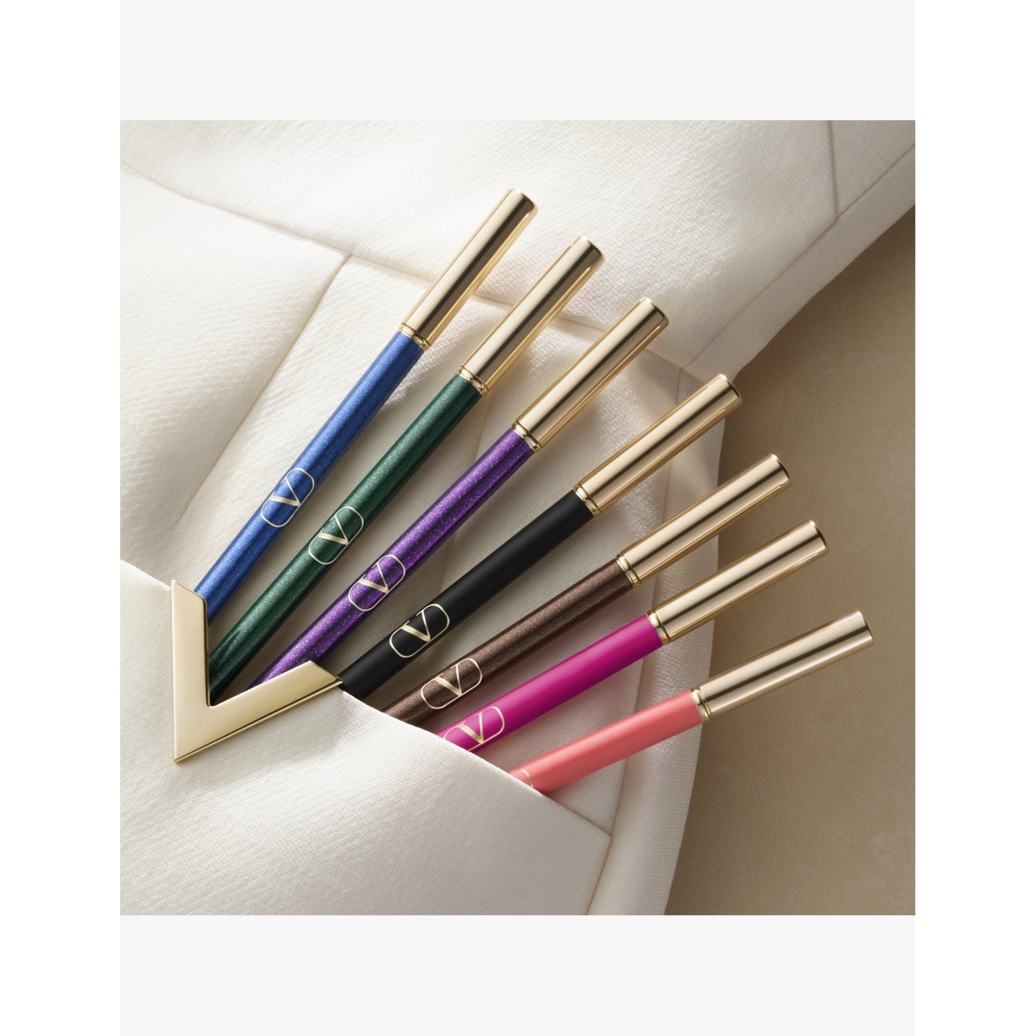 Valentino Beauty dual-end gel eyeliner 1.3g (British brand)