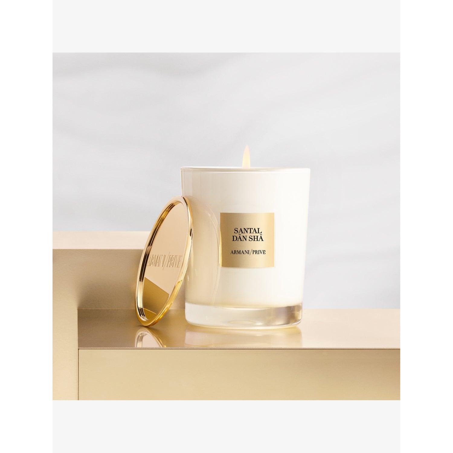 Giorgio Armani Privé Santal Dan Sha scented candle 175g (British brand)