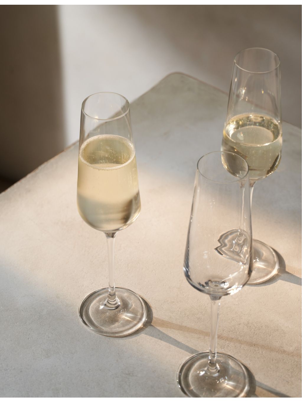 The White Company crystal-glass Champagne flutes set of four - British product