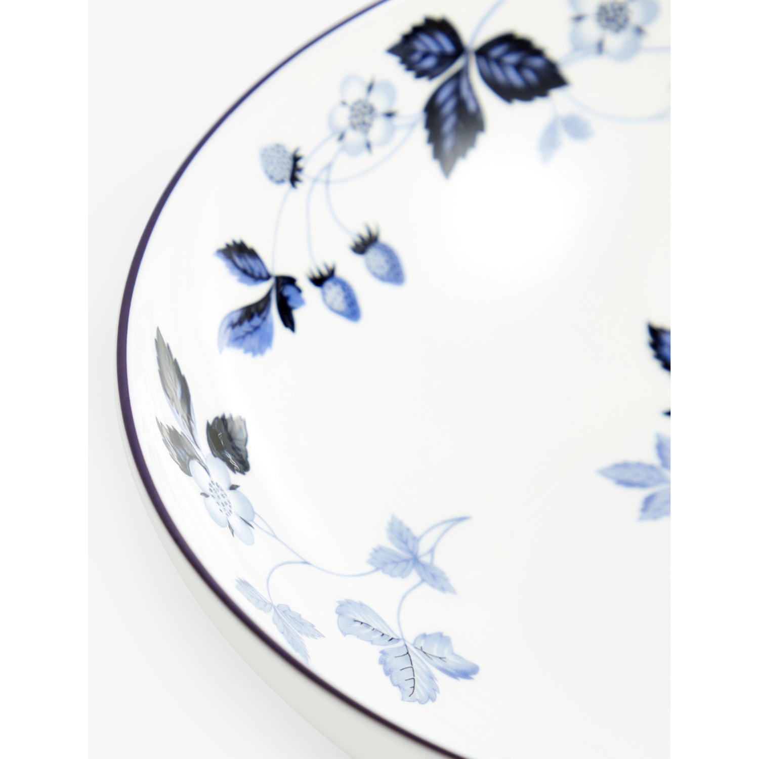 Wedgwood bone-china cereal bowl Wild Strawberry floral 18cm - British product