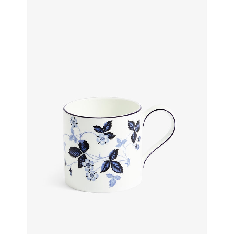 Wedgwood bone china mug Wild Strawberry 326ml, imported from the UK