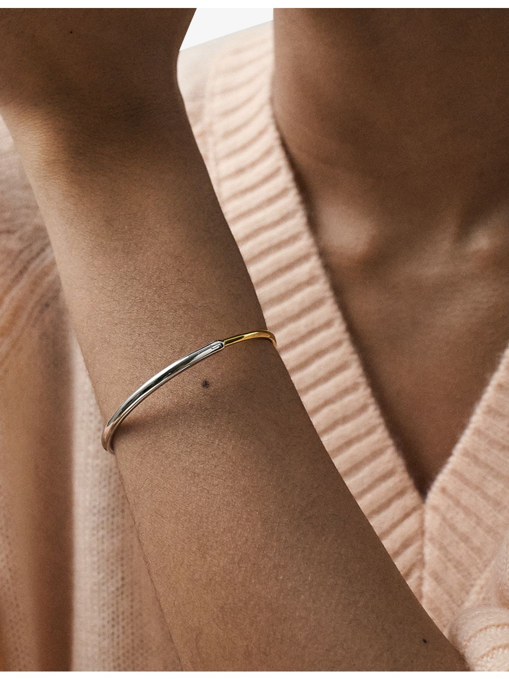 Astley Clarke 18ct yellow gold plated sterling silver bangle bracelet, UK version