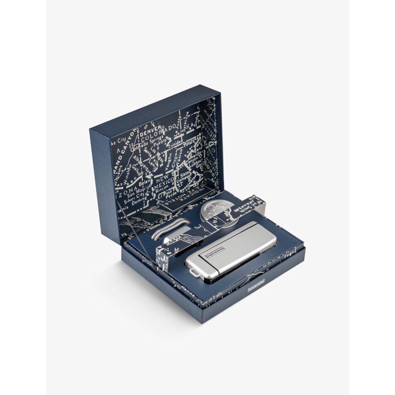 Lomomatic 110 compact analogue camera with flash - British product