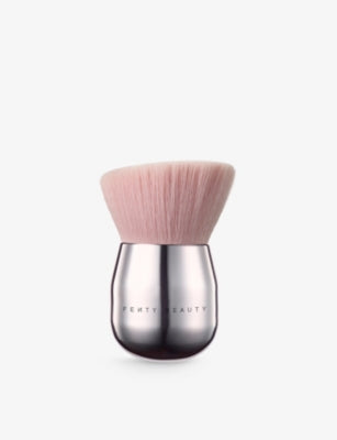 Fenty Beauty Face and Body kabuki brush 160 - British product