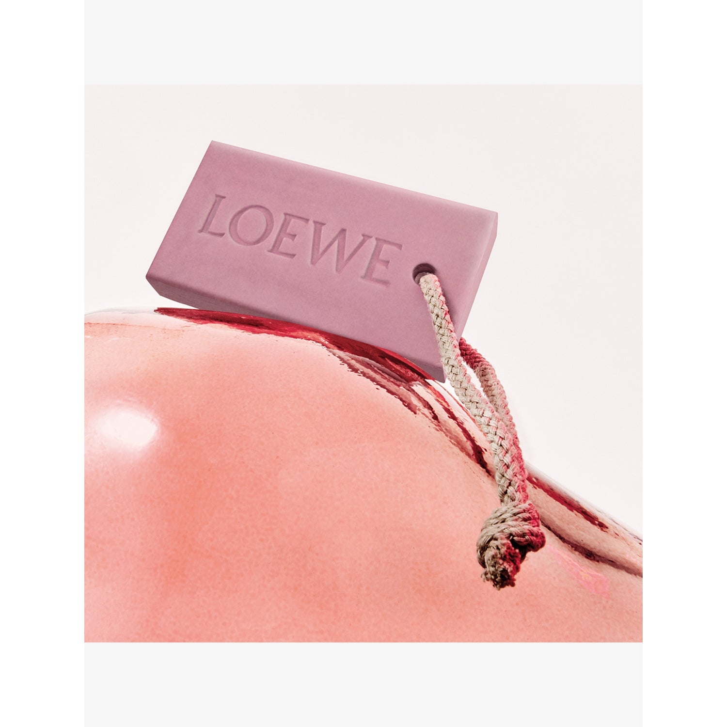 Loewe Ivy solid soap bar 290g with shea butter, UK version