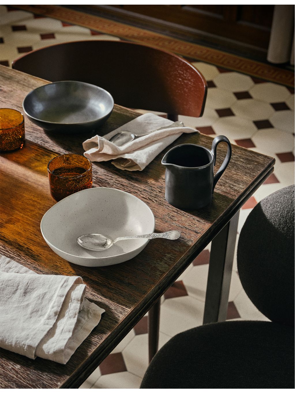 ferm LIVING Flow large porcelain bowl 19.5cm, UK version