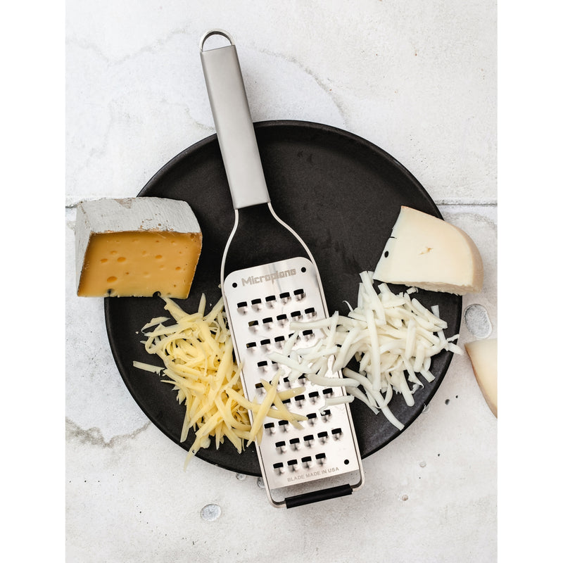 Microplane coarse stainless-steel grater 31.5cm - British product