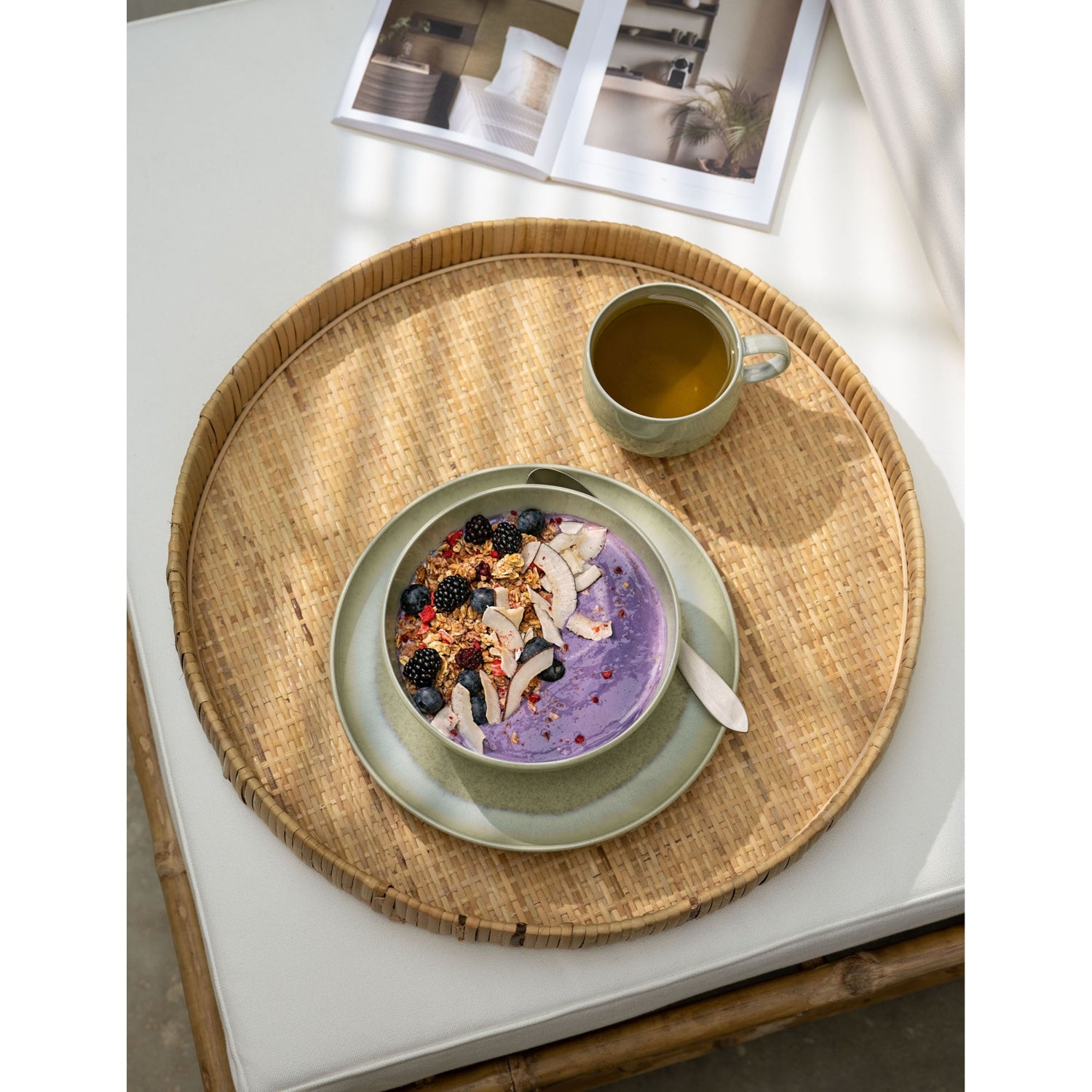 Villeroy & Boch Perlemor Alga glazed porcelain mug 290ml - British product