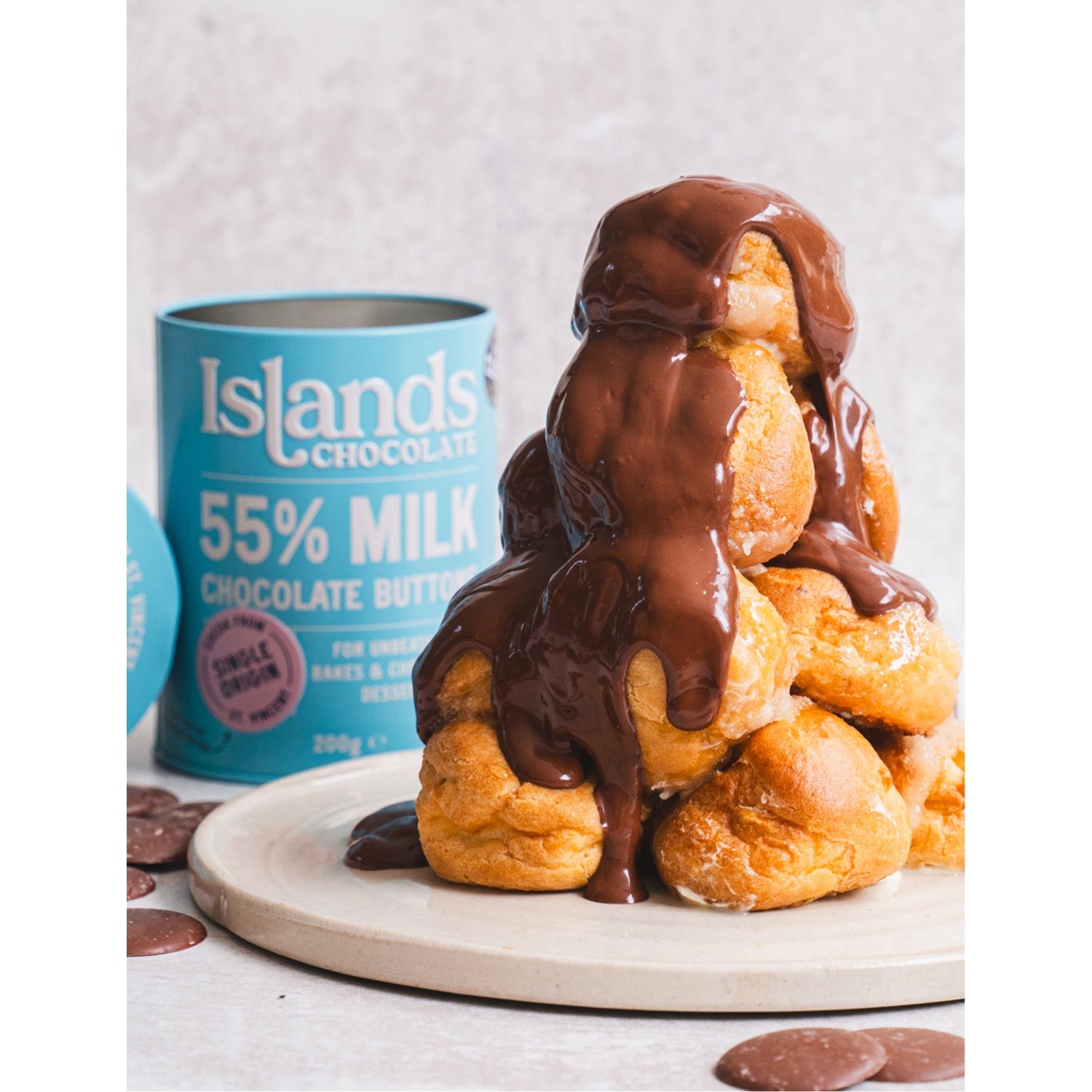 Islands Chocolate 55% milk chocolate buttons 200g (British brand)