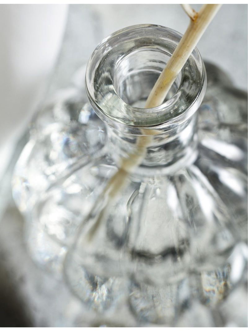 The White Company ribbed bud glass vase 11cm, imported from the UK