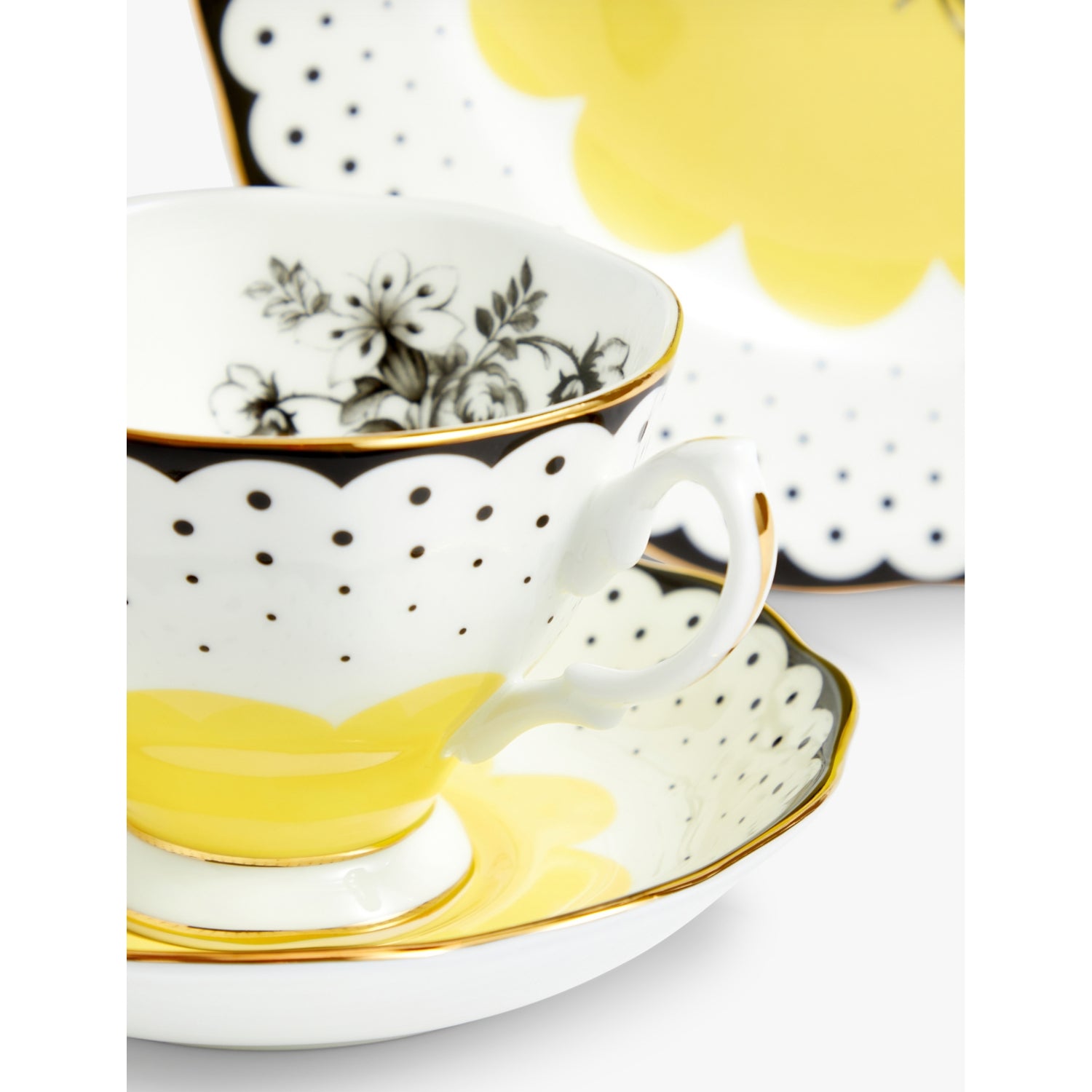 Royal Albert bone china Wanda teacup saucer plate set, UK version
