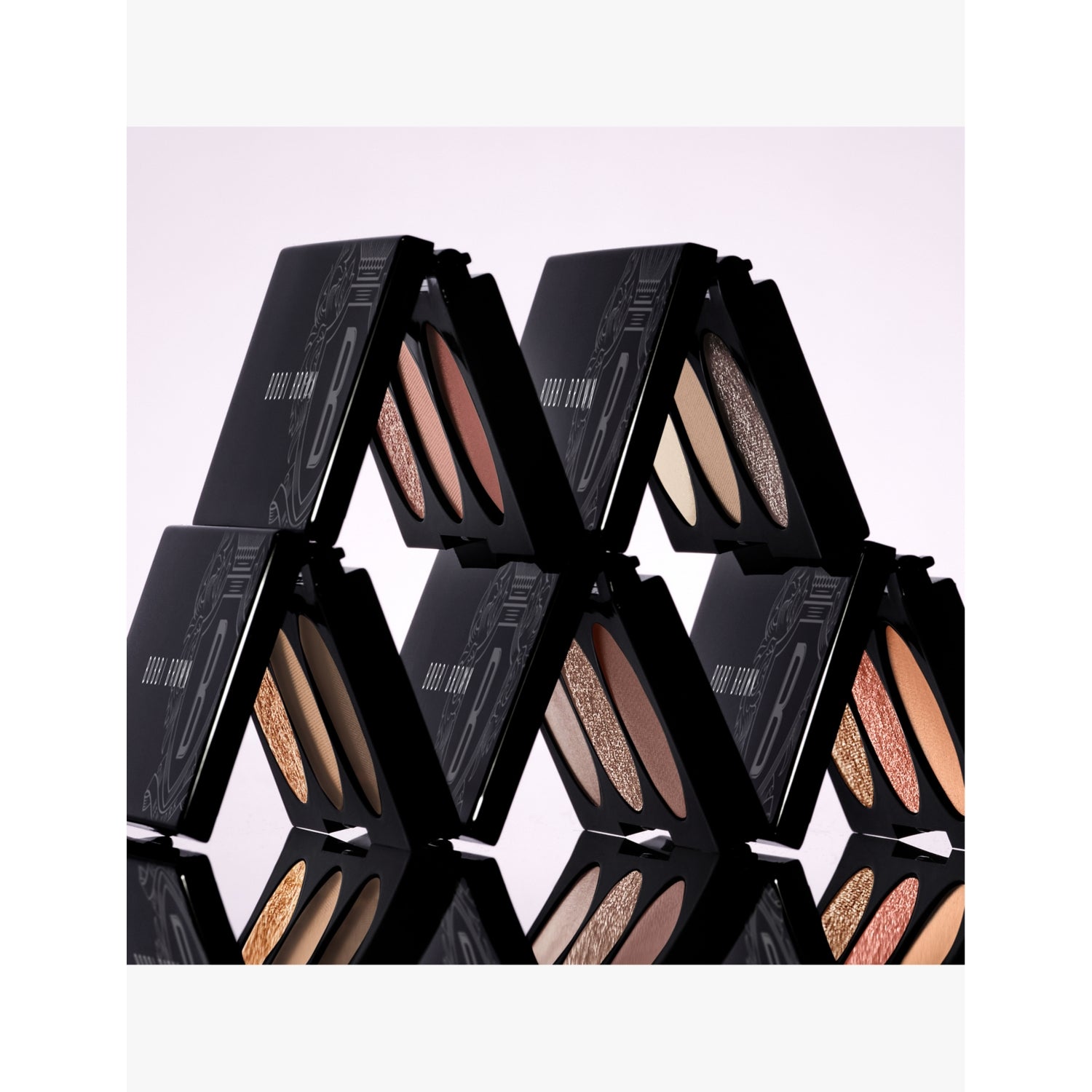 Bobbi Brown Essential Eyeshadow Trio palette 4.5g - British product