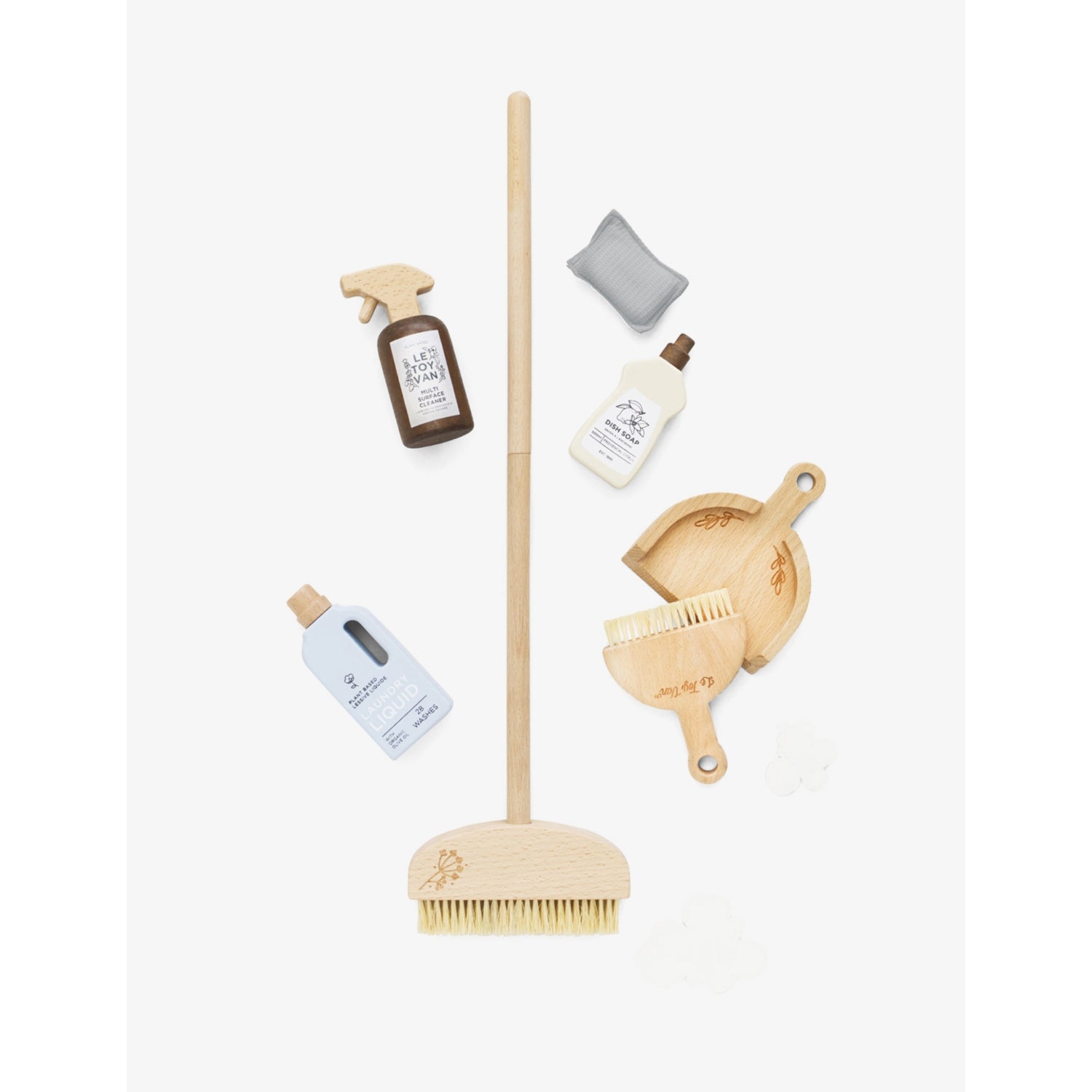 Le Toy Van wooden cleaning playset 52cm - British product