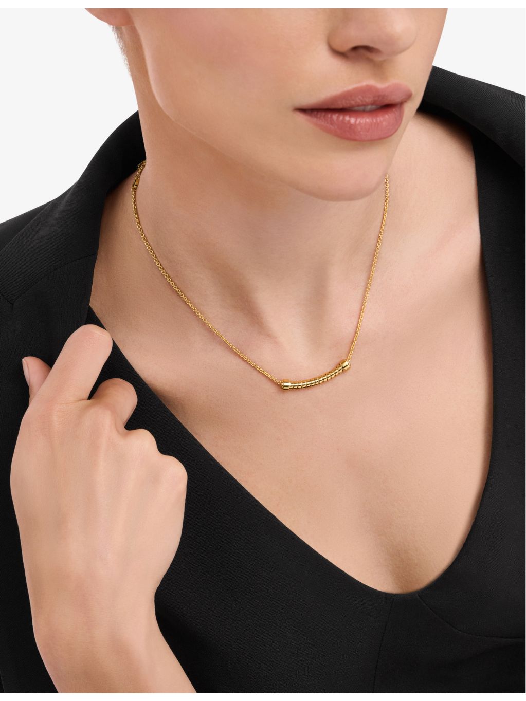 Bvlgari Tubogas 18ct yellow-gold pendant necklace adjustable chain, imported from the UK