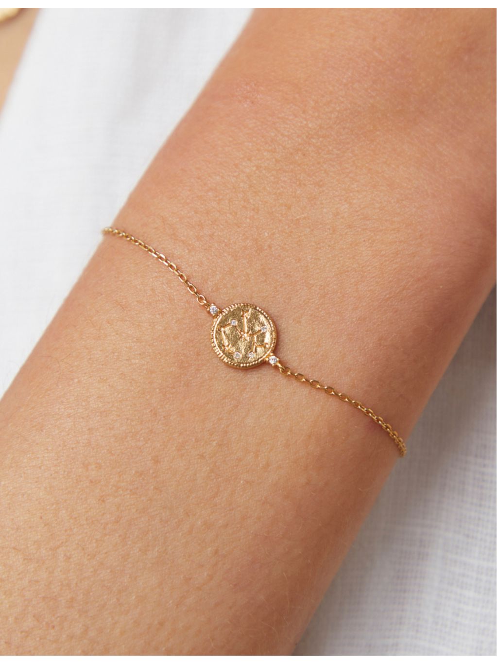 Astrid & Miyu Sagittarius zodiac pendant bracelet, UK version