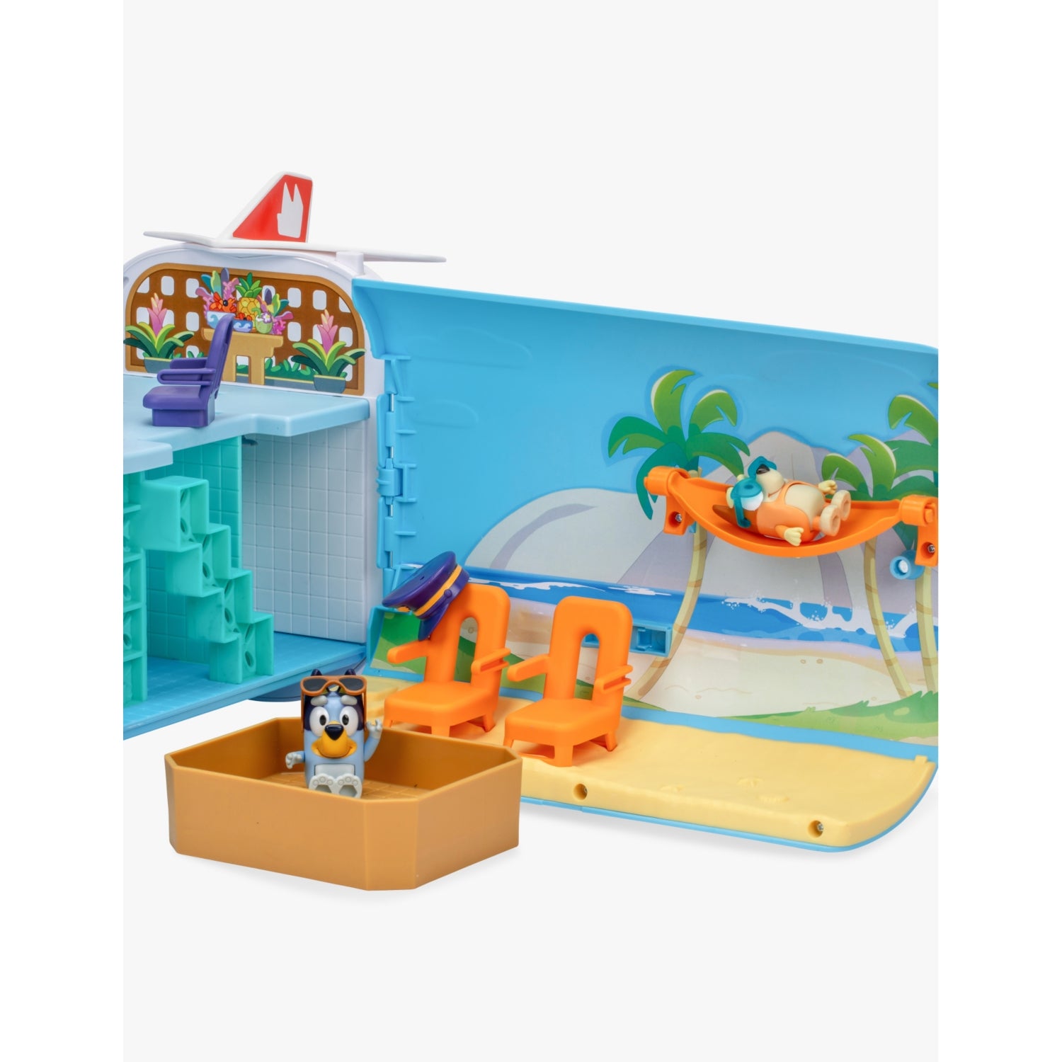 Bluey 3-in-1 Airplane transforming playset with Bluey and Bingo figures (British brand)