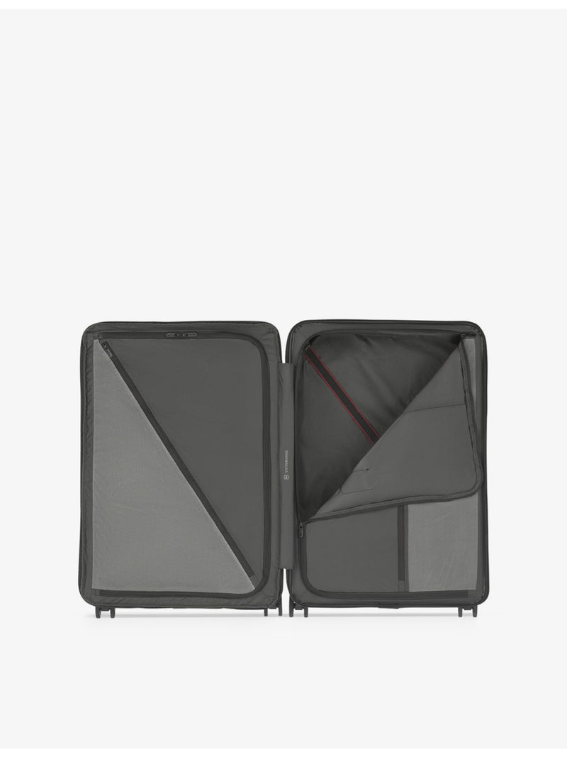 Victorinox Airox Advanced large polycarbonate suitcase 75cm - British product