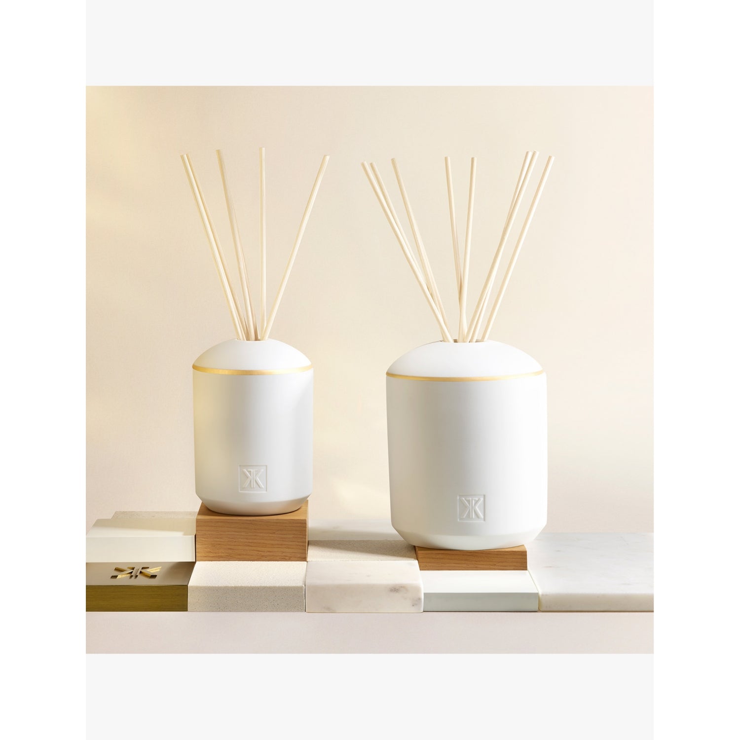 Maison Francis Kurkdjian Rue des Groseillers reed diffuser 300ml - British product
