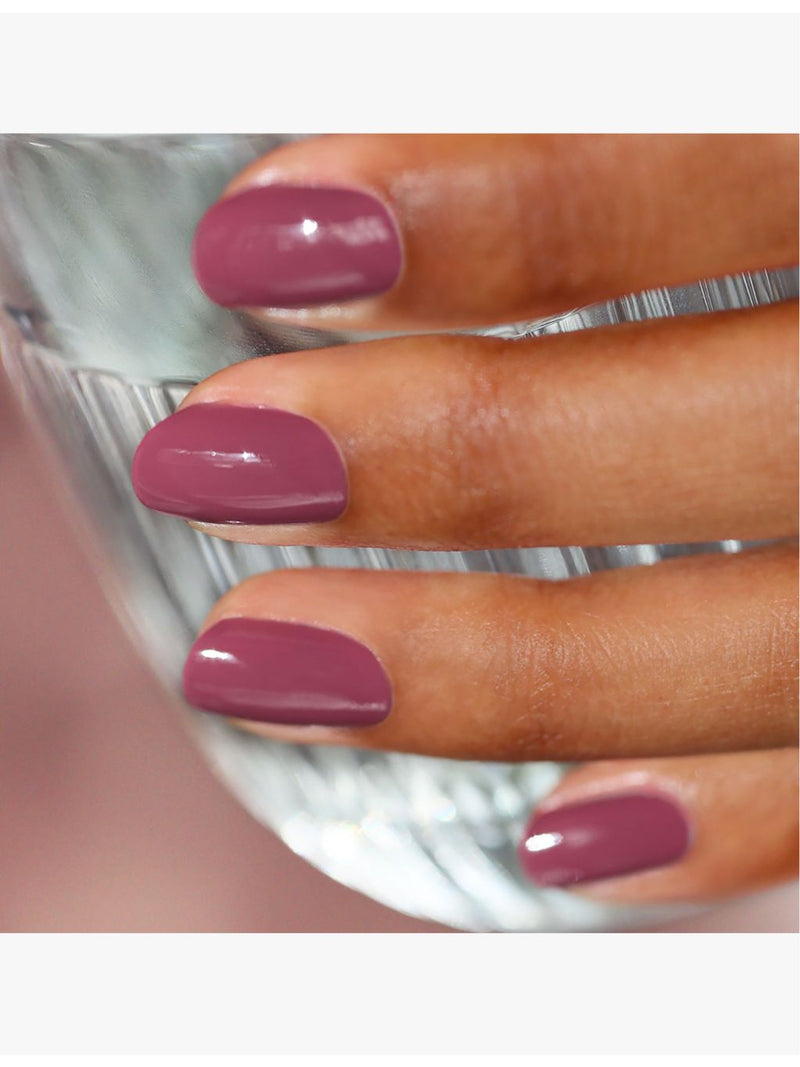 Manucurist nail polish Green Victoria Plum 15ml, imported from the UK
