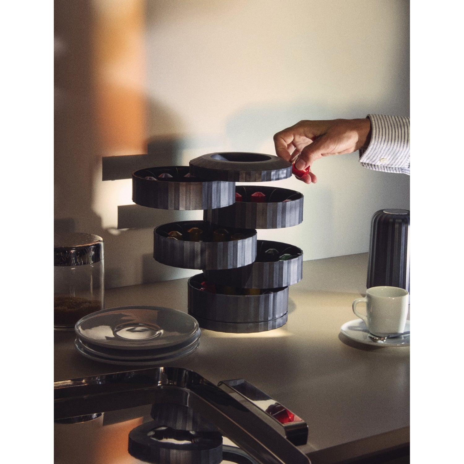 Alessi plissé coffee capsule holder 23.7cm - British product