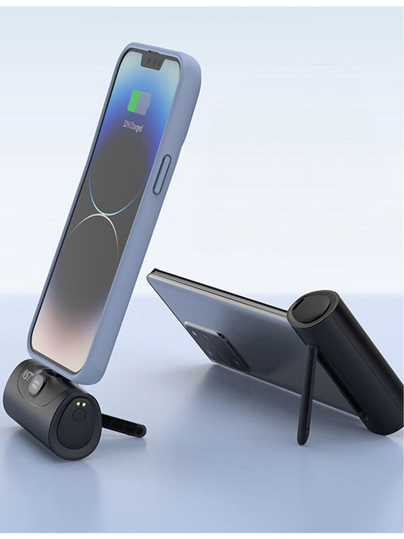 techBAR USB-C powerbank docking station with four powerbanks - British product
