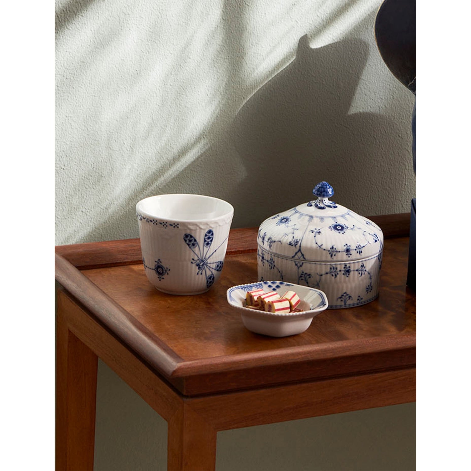 Royal Copenhagen Blue Elements porcelain bowl 10cl, imported from the UK
