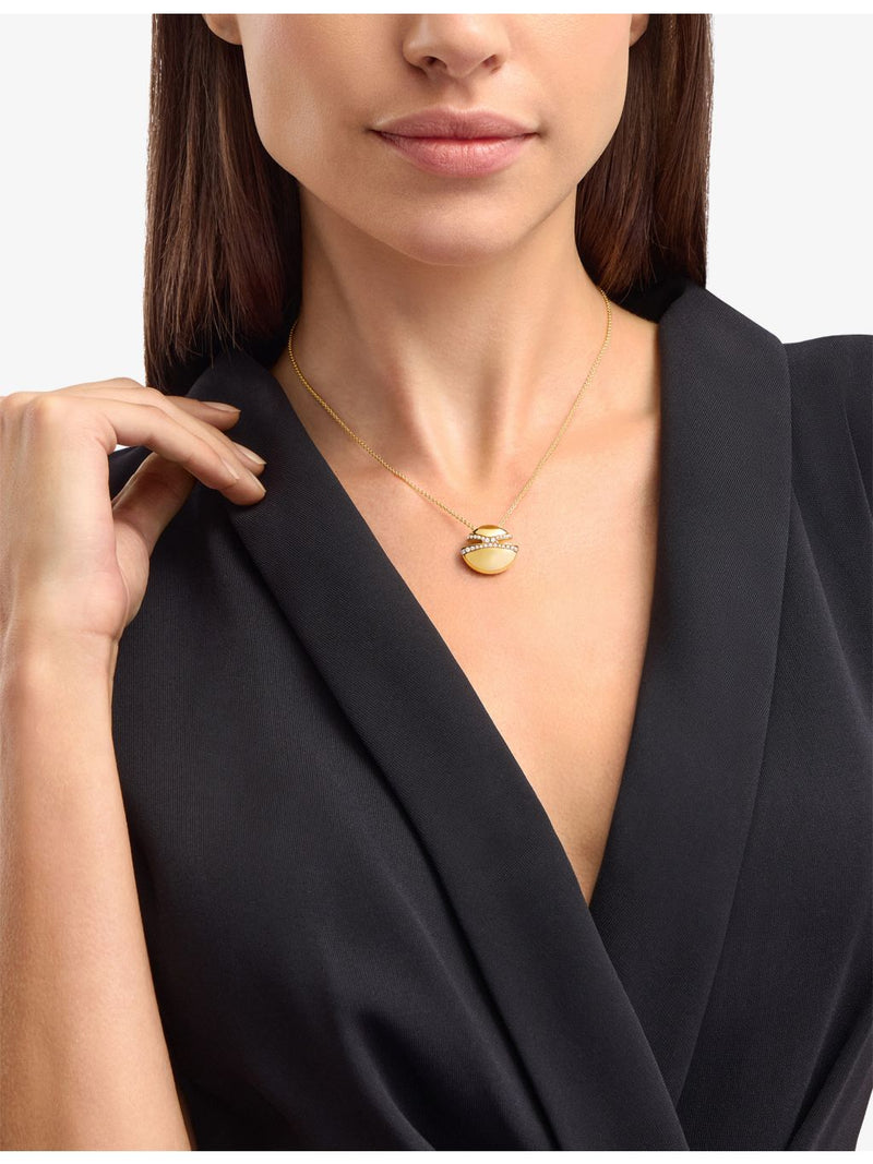 Bvlgari pavé diamond pendant necklace in 18ct yellow gold (British brand)