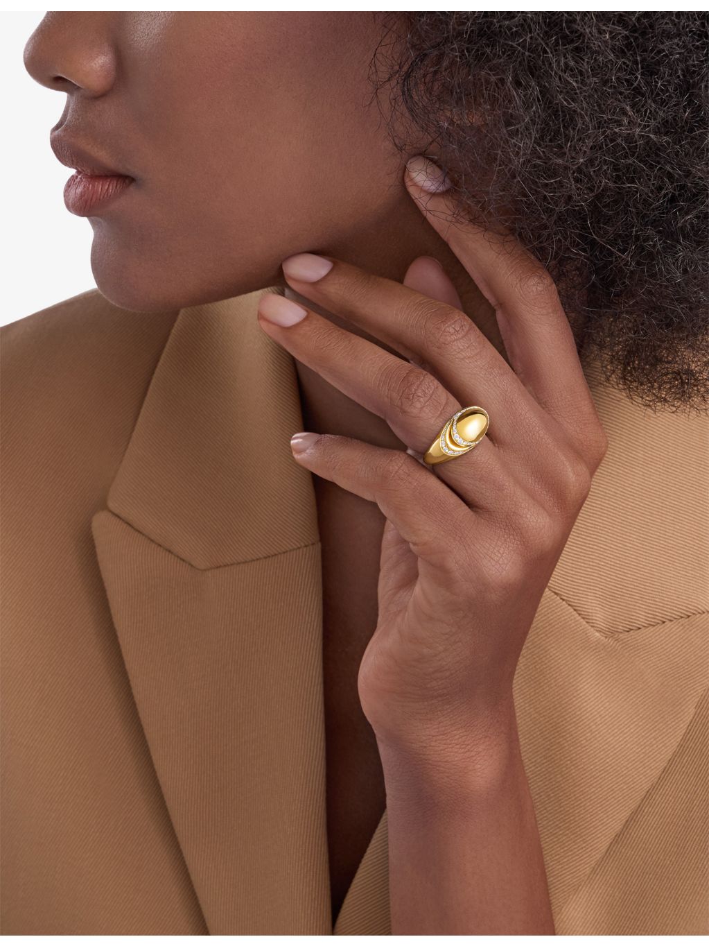 Bvlgari 0.59ct pavé diamond ring 18ct yellow gold - British product