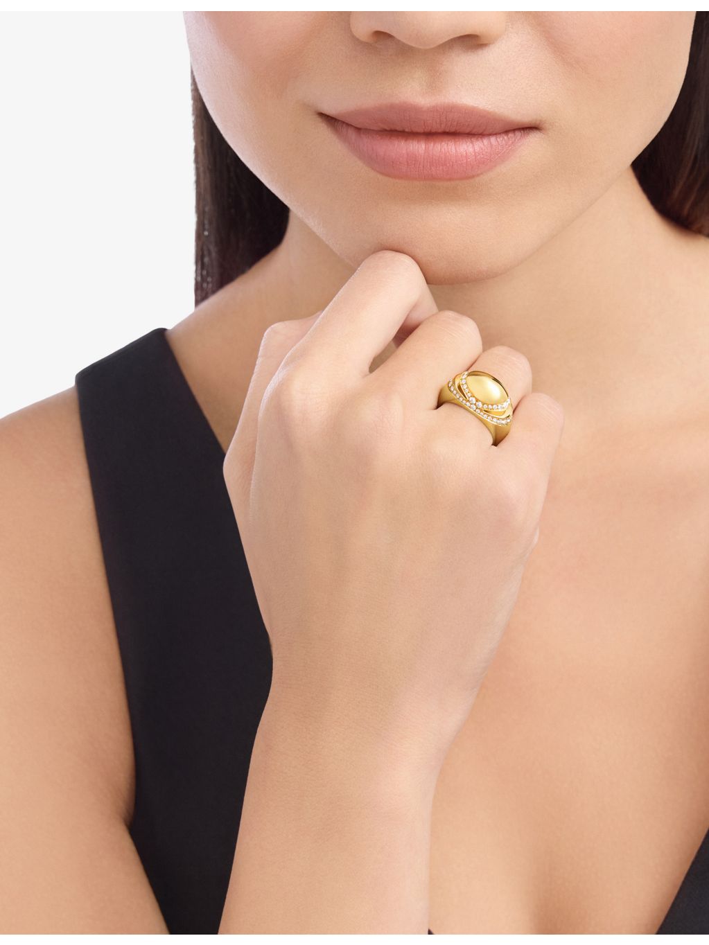 Bvlgari 0.59ct pavé diamond ring 18ct yellow gold - British product