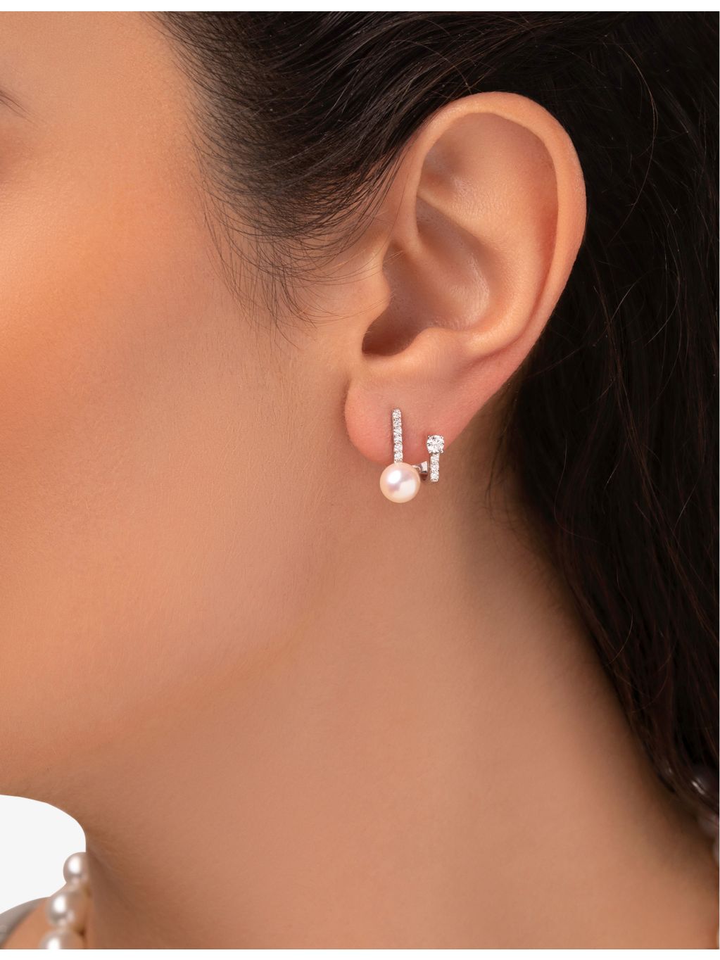 Yoko London Akoya pearl diamond earrings 18ct white-gold (British brand)