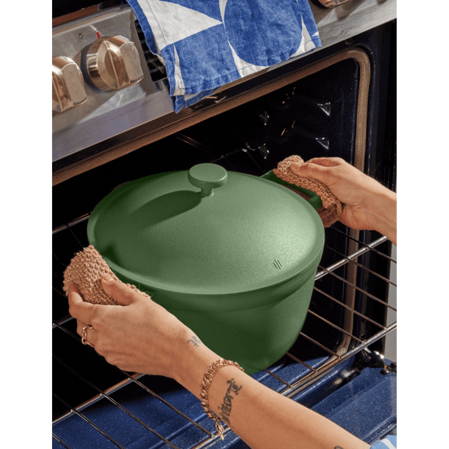 Our Place non-stick ceramic pot 26.7cm, imported from the UK