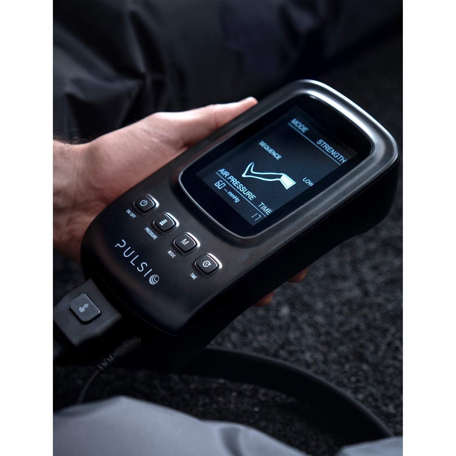 Smartech Pulsio small compression boots with air pressure therapy, UK version