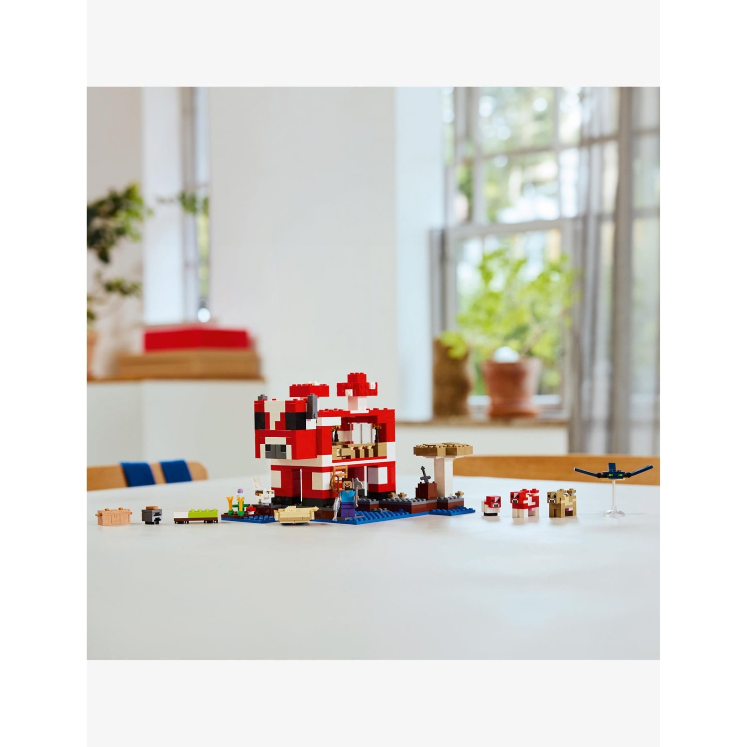 LEGO Minecraft 21270 Mooshroom Island set with 500 pieces - British product