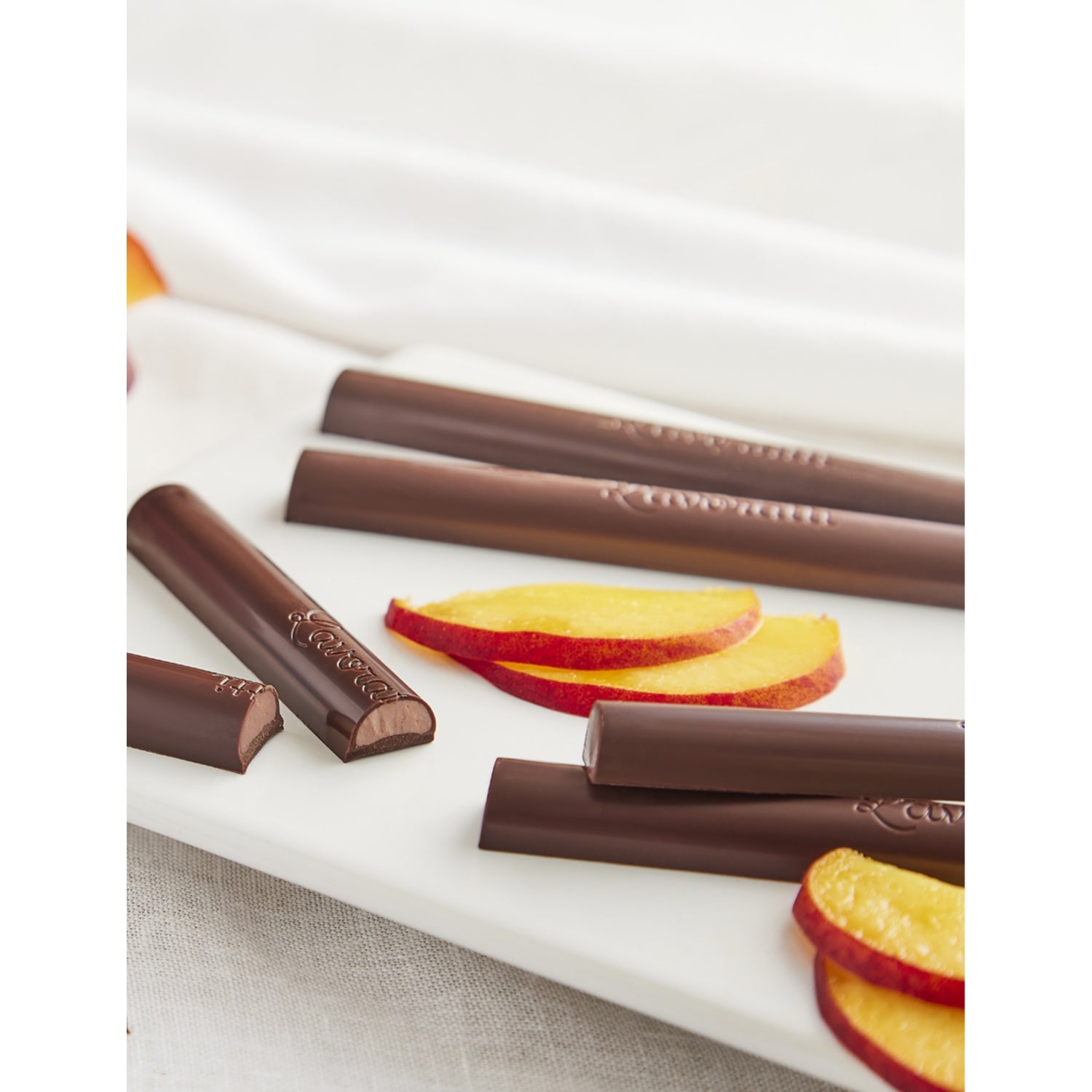 Lavoratti 1938 peach dark chocolate pencils 60g, imported from the UK