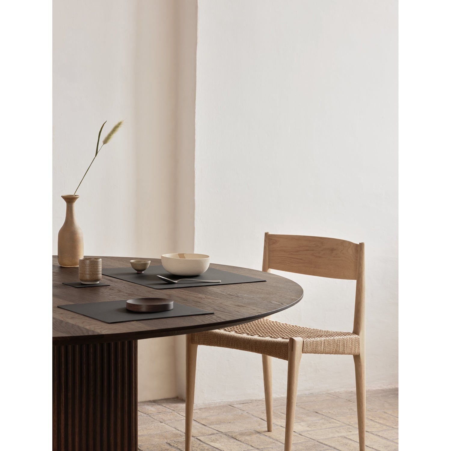 Lind DNA Nupo flecked leather placemat 45 x 35cm - British product