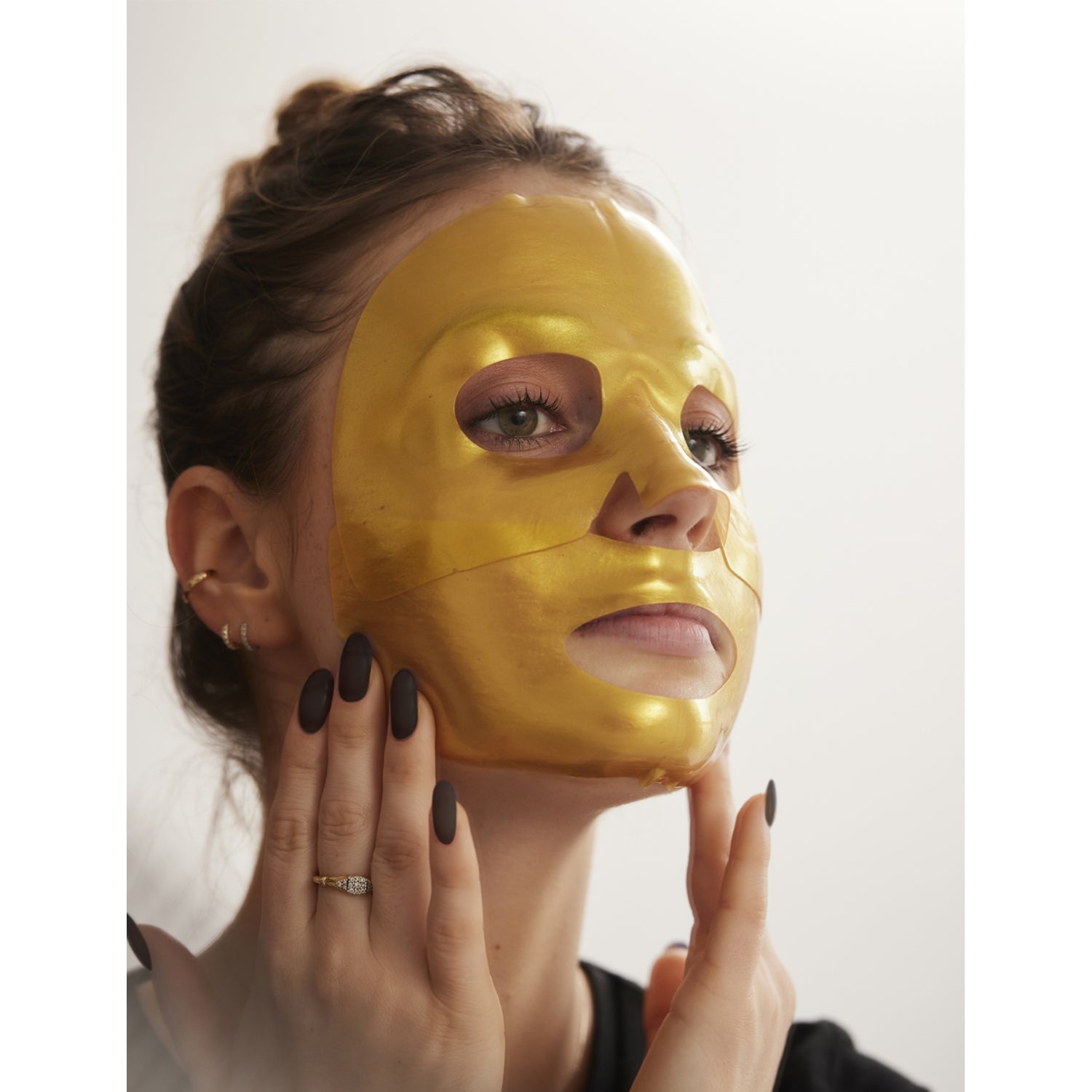 Rodial Bee Venom Hydrogel face masks box of 4 (British brand)
