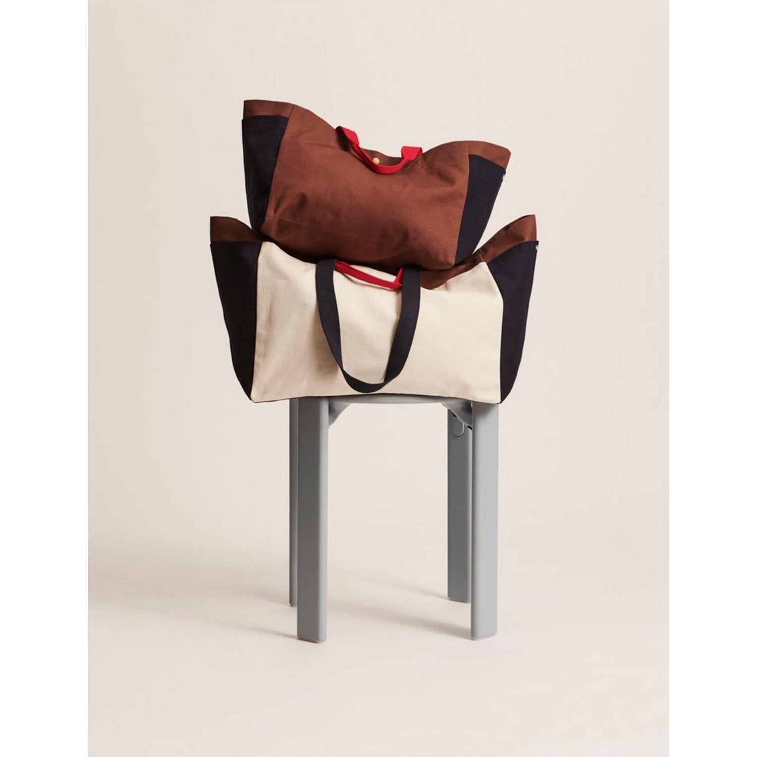 HAY cotton-canvas tote bag small weekend colour-block - British product