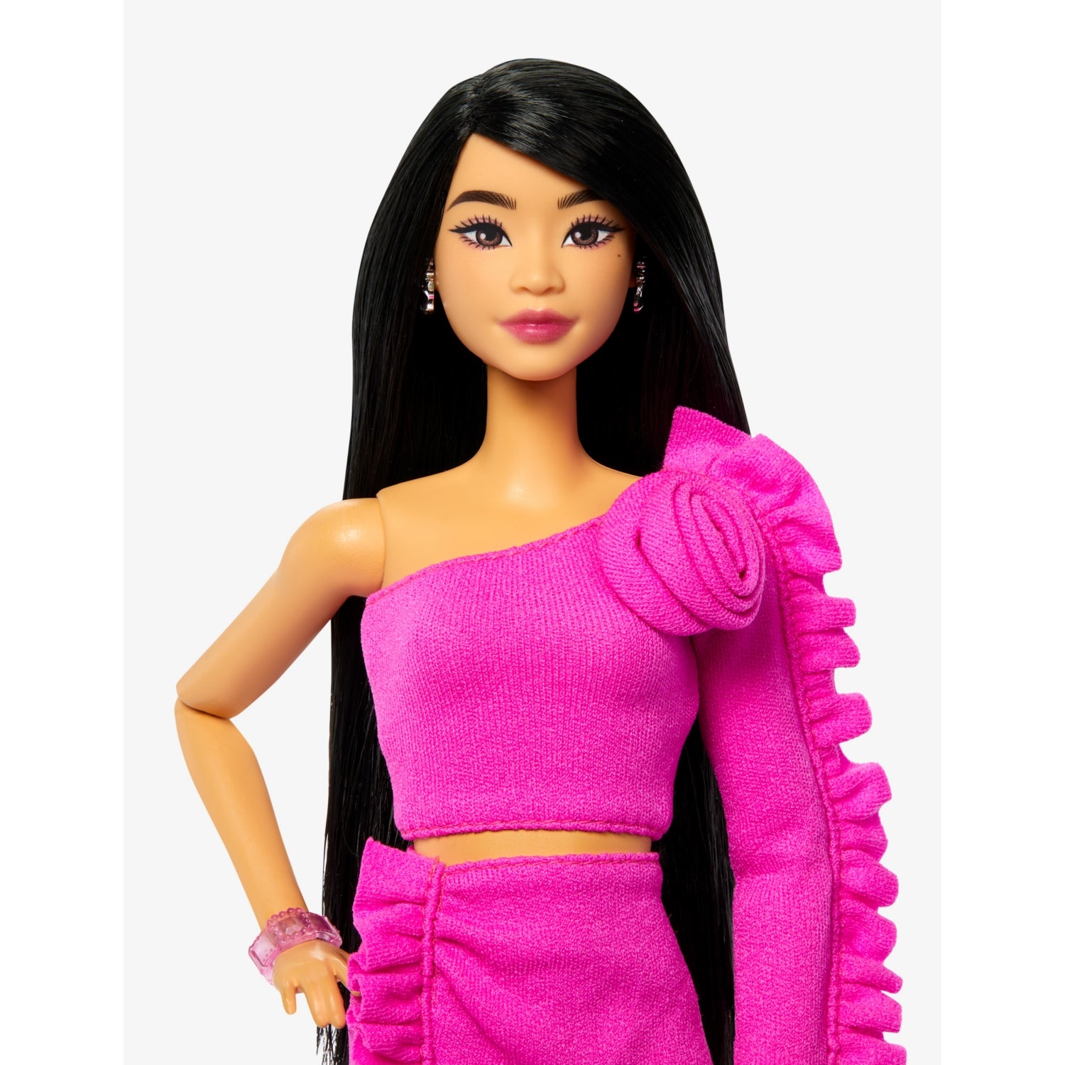 Barbie Deluxe Style Edition doll 31cm tall, UK version