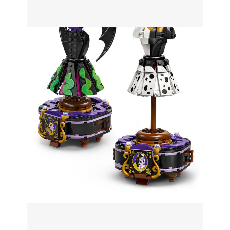 LEGO Maleficent and Cruella De Vil dresses 524 pieces (British brand)