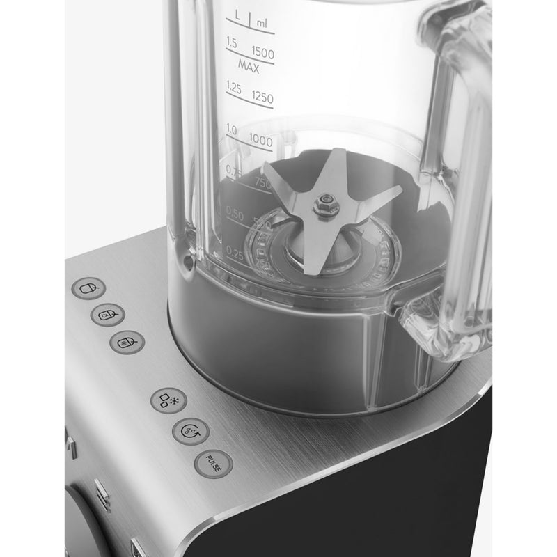 Smeg high performance aluminium blender (British brand)