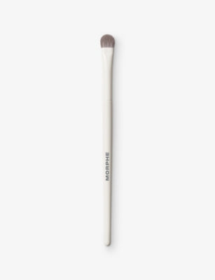 Morphe M303 large packer eye brush, imported from the UK