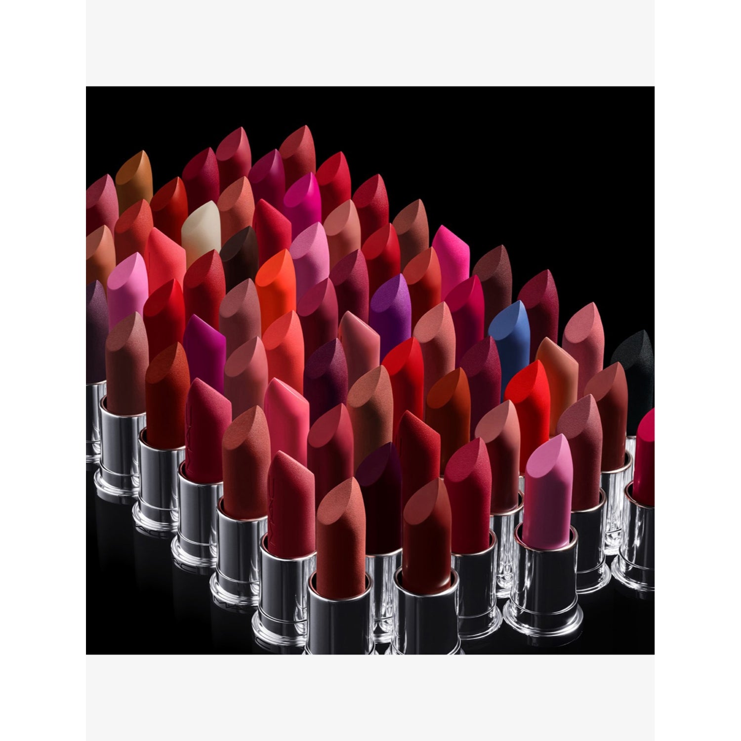 MACximal Satin lipstick 3.5g satin finish (British brand)