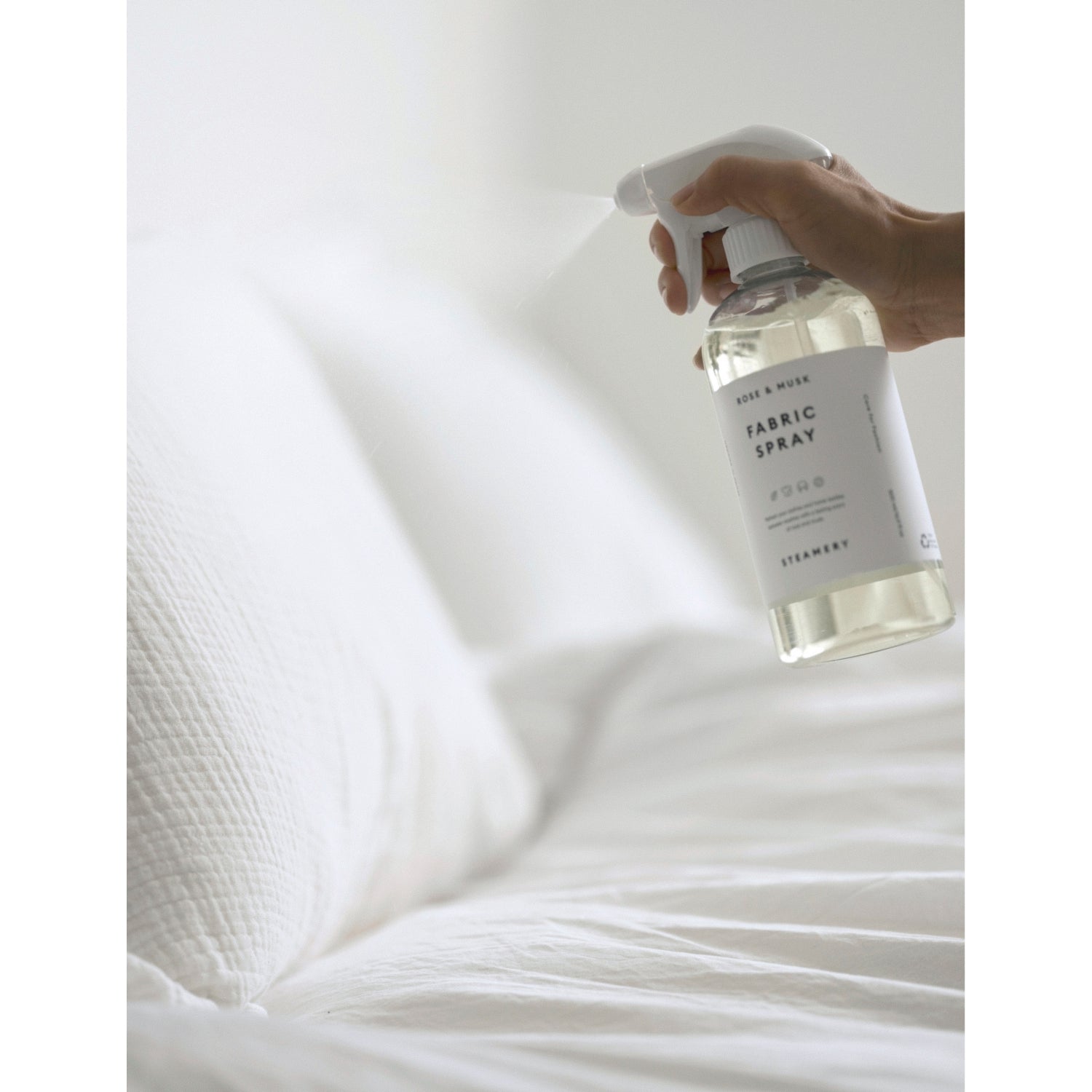 Steamery fabric spray Rose & Musk 500ml, imported from the UK