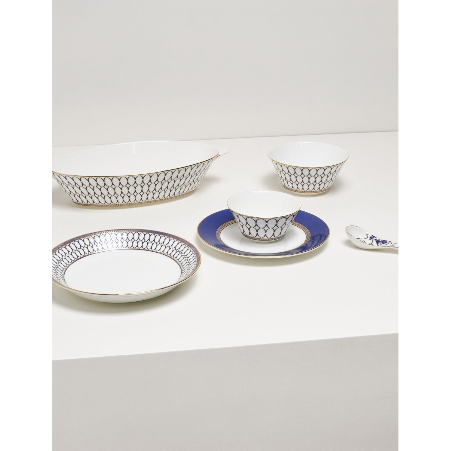 Wedgwood Renaissance bone china bowl and spoon set of two (British brand)