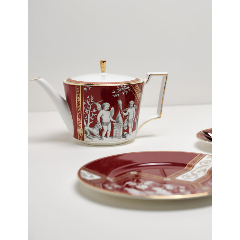 Wedgwood Renaissance Red bone china plate 22.8cm, UK version