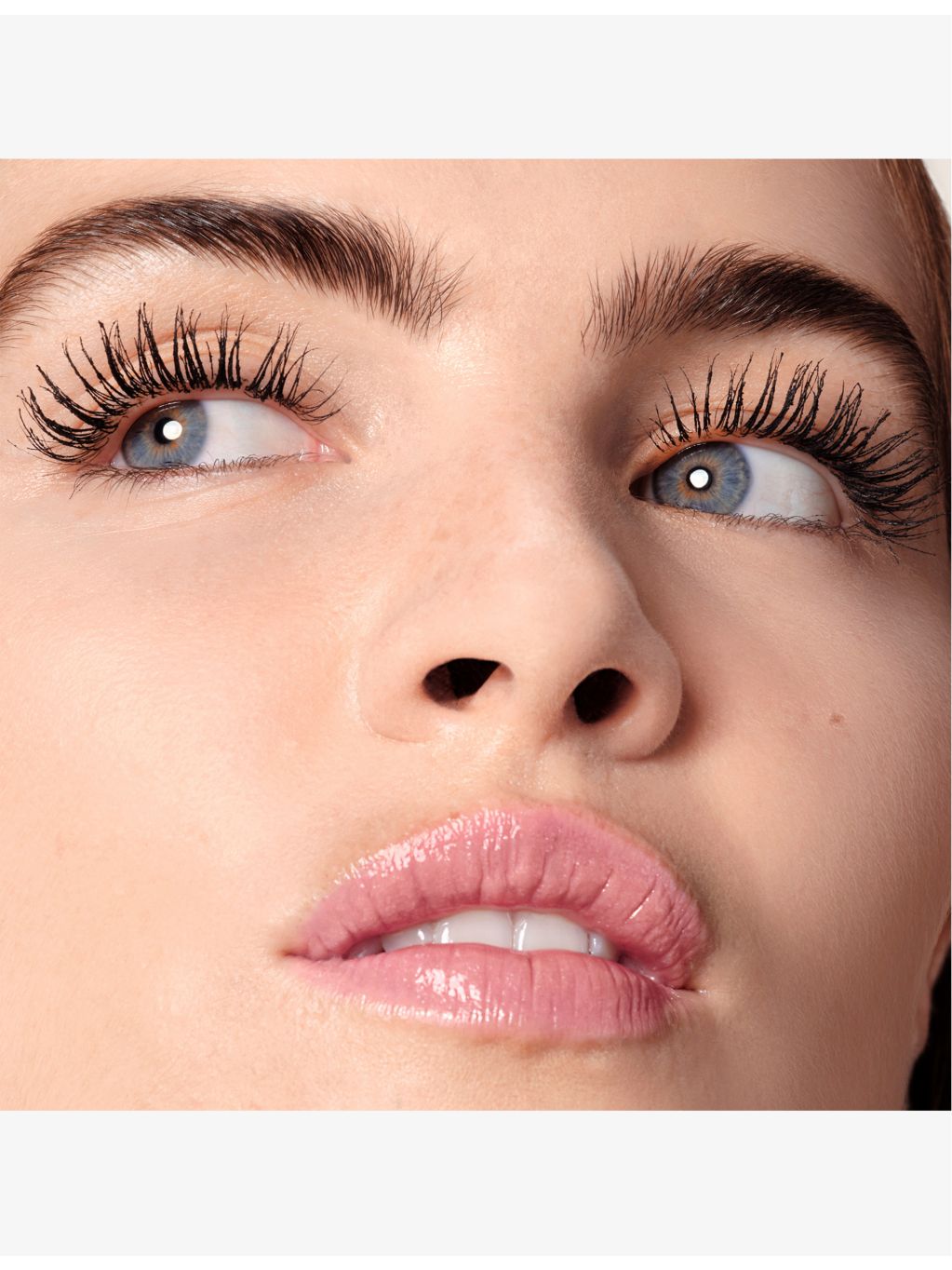 Giorgio Armani Vertigo Lift Mascara 10ml, imported from the UK