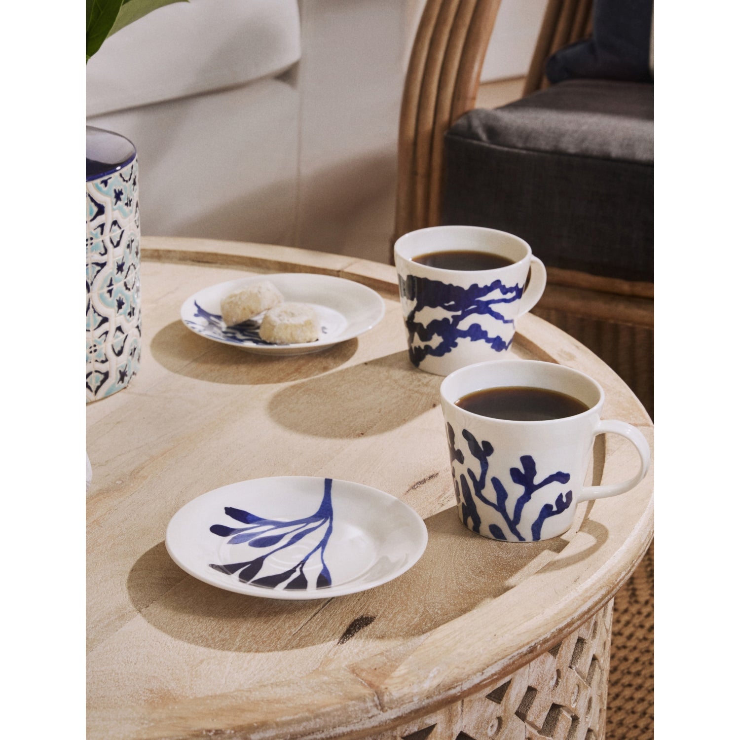 Royal Doulton porcelain mugs Pacific Blue set of four (British brand)
