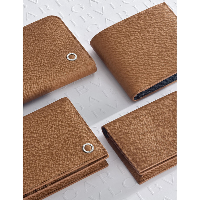 Bvlgari Bvlgari Man leather wallet with eight card slots (British brand)
